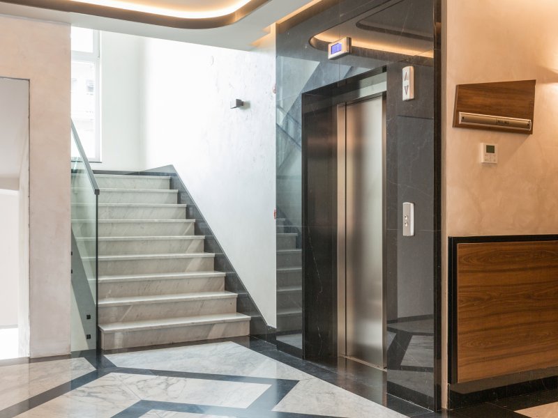 Nettoyage hall immeuble &agrave; Toulon